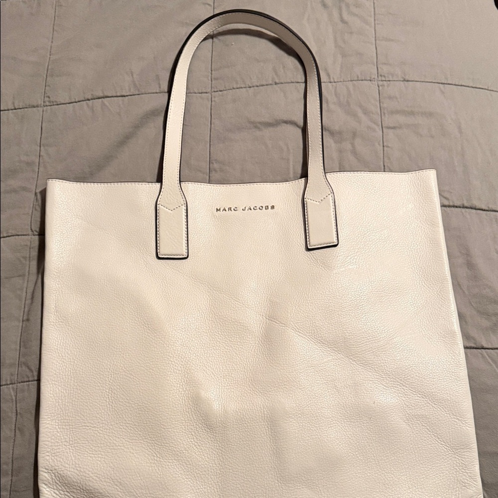 Marc Jacobs reversible White/Silver Leather Tote Bag